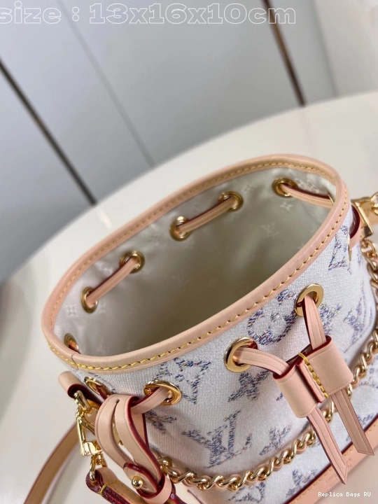 Affordable LOUIS VUITTON NANO NOÉ-13*16*10cm 0707